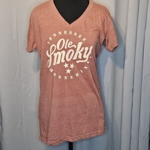 Ole Smoky Tennessee Moonshine V-Neck T-Shirt – Size Large – Coral Pink Heathered